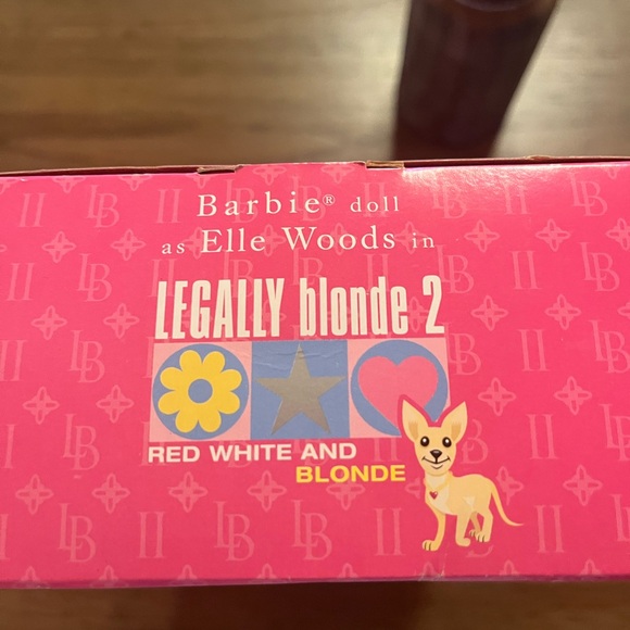 Mattel Collector Edition Legally Blonde 2 “Barbie” - Picture 10 of 13
